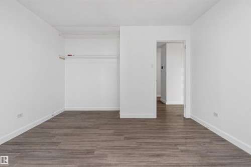 1007 9930 113 Street, Edmonton, AB - Indoor Photo Showing Other Room
