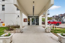 1007 9930 113 Street  Edmonton, AB T5K 1N6