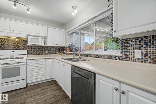 4137 Tompkins Way, Edmonton, AB 