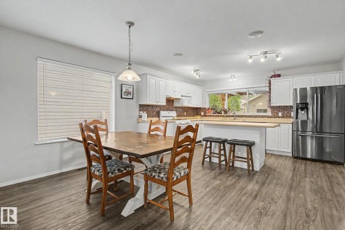 4137 Tompkins Way, Edmonton, AB 
