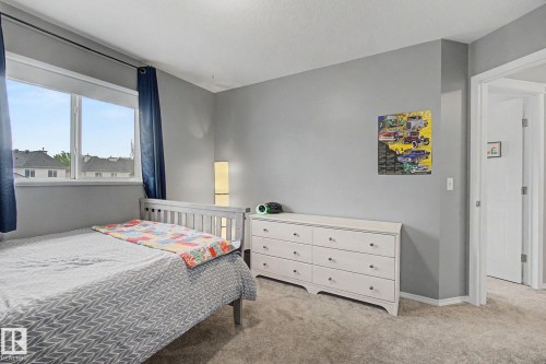 4137 Tompkins Way, Edmonton, AB 