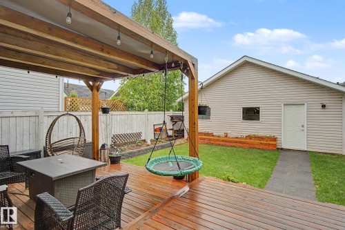 4137 Tompkins Way, Edmonton, AB 
