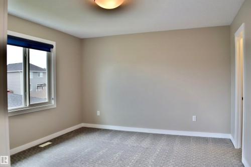 61 Dillingham Avenue, Fort Saskatchewan, AB 
