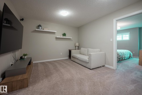 4431 5 Street Nw, Edmonton, AB 