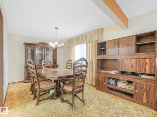 10206 173A Avenue, Edmonton, AB 