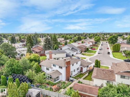 10206 173A Avenue, Edmonton, AB 