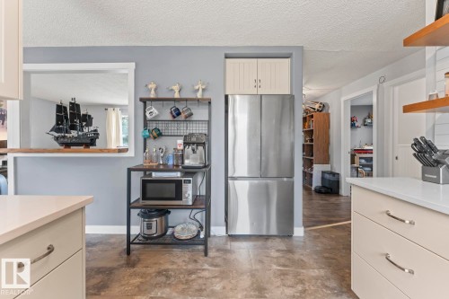 5709 51 Avenue, Cold Lake, AB 