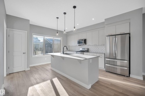 6215 Hampton Gray Avenue, Edmonton, AB 