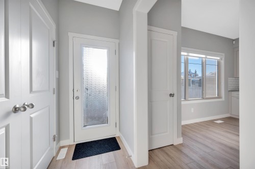 6215 Hampton Gray Avenue, Edmonton, AB 