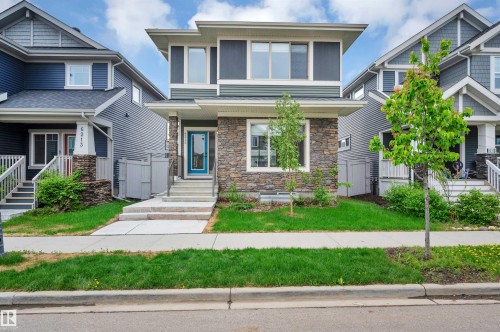 6215 Hampton Gray Avenue, Edmonton, AB 