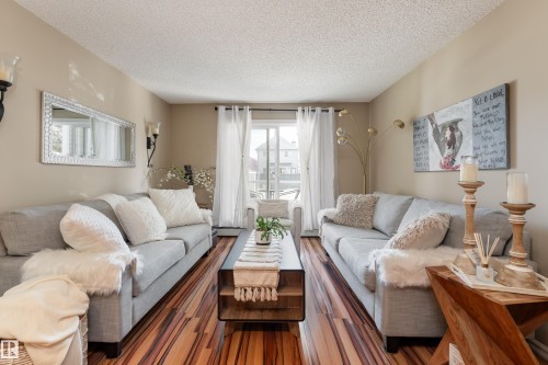 103 13710 150 Avenue, Edmonton, AB - Indoor Photo Showing Living Room