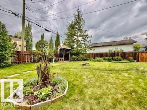 4104 55 Street, Wetaskiwin, AB 