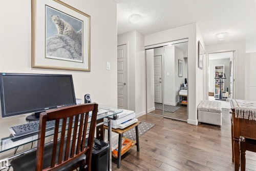302 5510 Schonsee Drive, Edmonton, AB 
