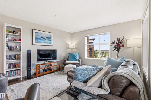 302 5510 Schonsee Drive, Edmonton, AB 
