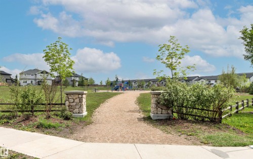 302 5510 Schonsee Drive, Edmonton, AB 