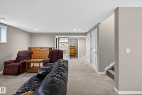 4420 48A Street, Leduc, AB 