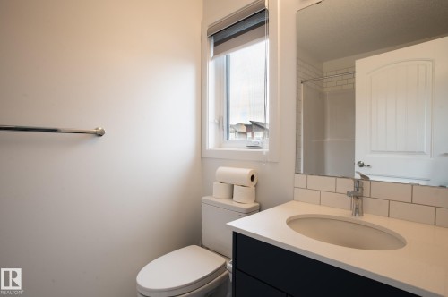 12112 35 Avenue, Edmonton, AB 