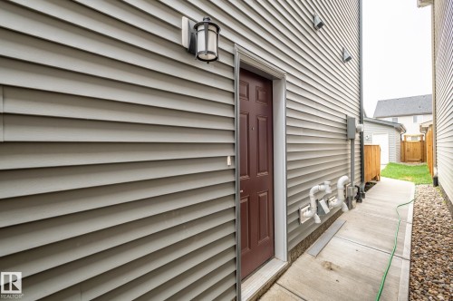 12112 35 Avenue, Edmonton, AB 