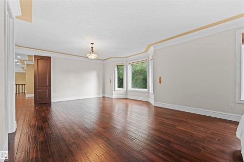 116 Windermere Crescent, Edmonton, AB 