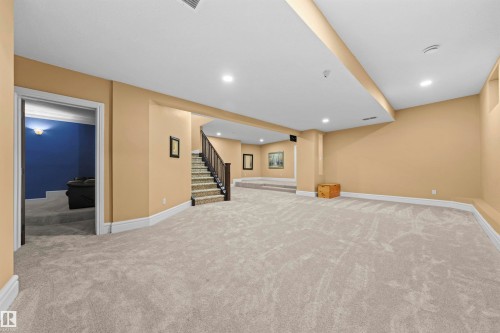 116 Windermere Crescent, Edmonton, AB 