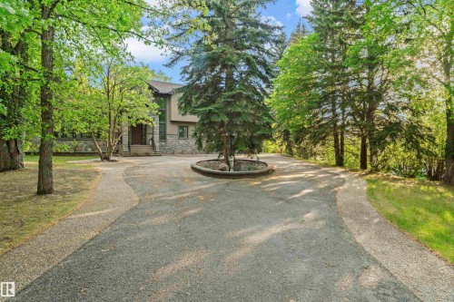 116 Windermere Crescent, Edmonton, AB 