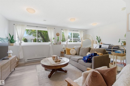 13007 135 Street, Edmonton, AB 