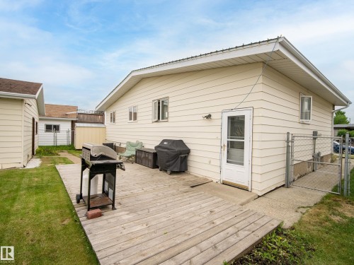 4304 42 Avenue, Leduc, AB 
