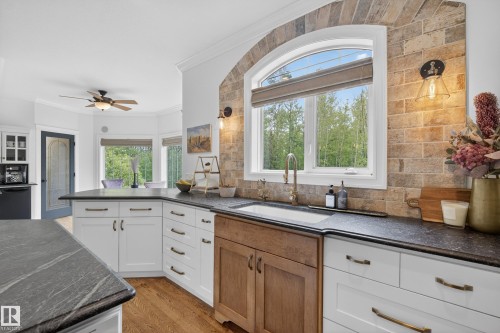 23007 Twp Rd 505A, Rural Leduc County, AB 