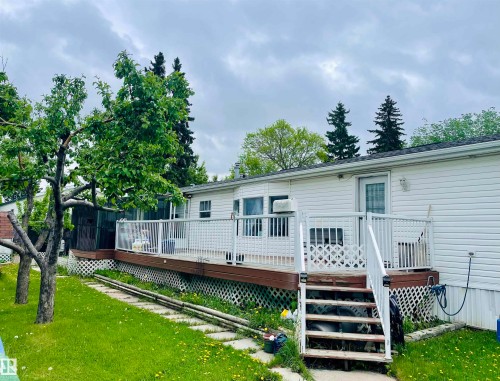 73 Willow Park Estates  Leduc, AB T9E 5R5