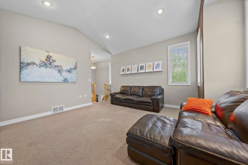 8097 Shaske Drive, Edmonton, AB 
