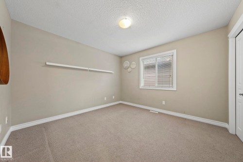 8097 Shaske Drive, Edmonton, AB 