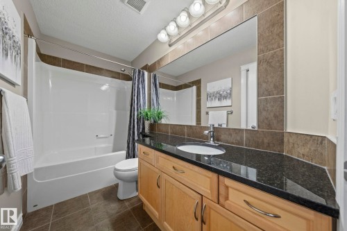 8097 Shaske Drive, Edmonton, AB 