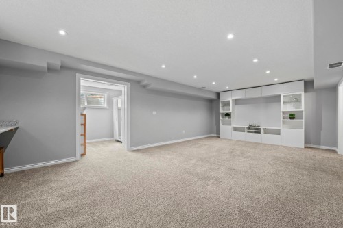 8097 Shaske Drive, Edmonton, AB 