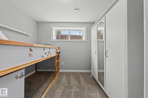 8097 Shaske Drive, Edmonton, AB 