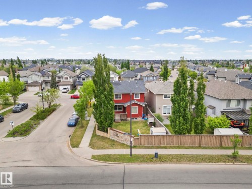 8097 Shaske Drive, Edmonton, AB 