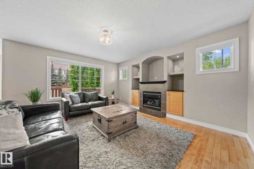 8097 Shaske Drive, Edmonton, AB 