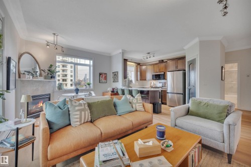305 8631 108 Street, Edmonton, AB 