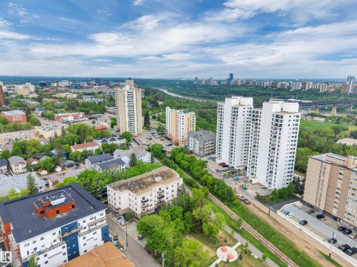 305 8631 108 Street, Edmonton, AB 
