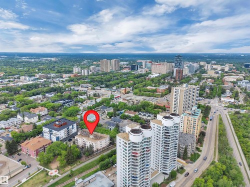 305 8631 108 Street, Edmonton, AB 
