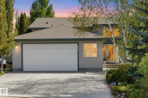 843 Oakland Place, Devon, AB 