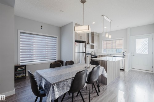 41 2215 24 Street, Edmonton, AB 