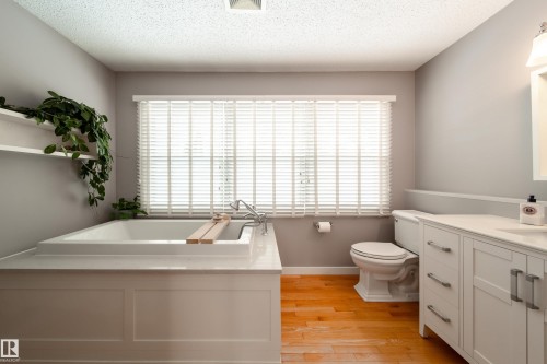 8332 120 Street, Edmonton, AB 