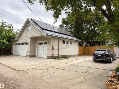 8332 120 Street, Edmonton, AB 