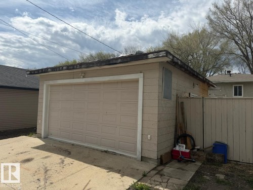 11839 56 Street, Edmonton, AB - Outdoor