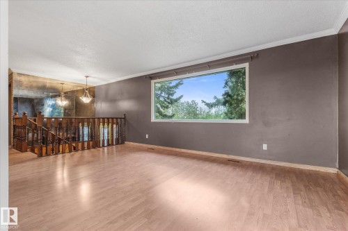 168 Clareview Road, Edmonton, AB 