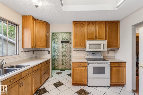 168 Clareview Road, Edmonton, AB 