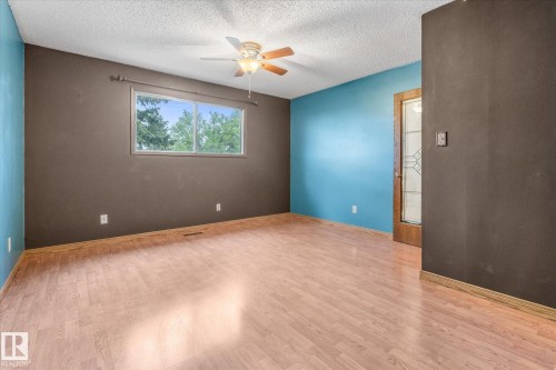 168 Clareview Road, Edmonton, AB 