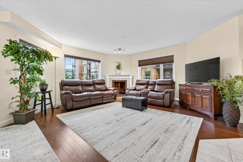 207 2045 Grantham Court, Edmonton, AB 