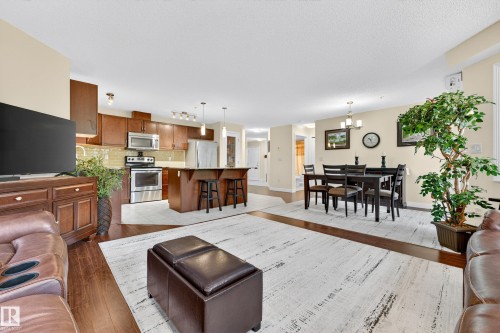 207 2045 Grantham Court, Edmonton, AB 