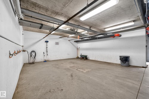 207 2045 Grantham Court, Edmonton, AB 